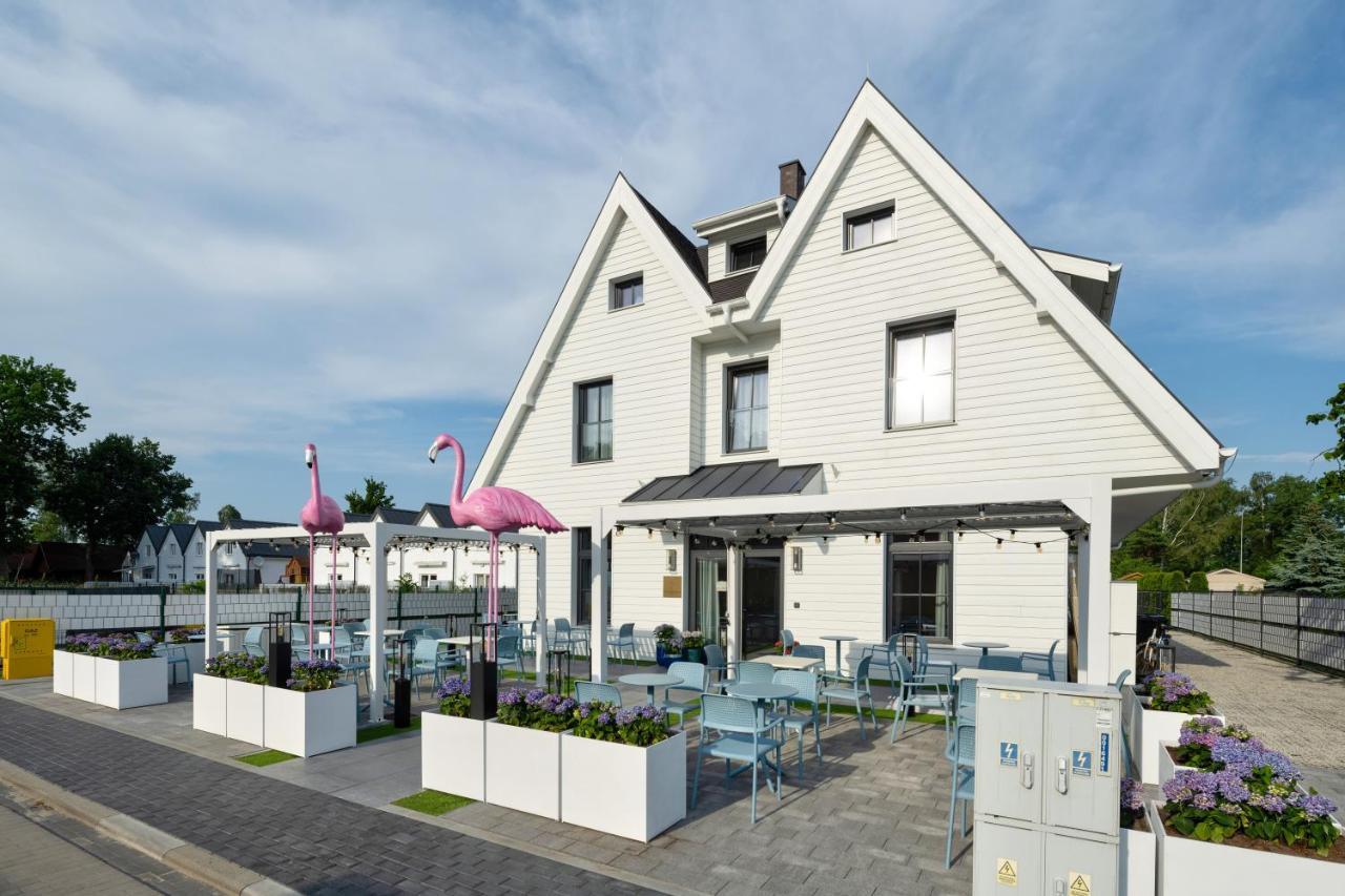 Flamingo Residence Apart Hotel Dziwnow Exterior photo